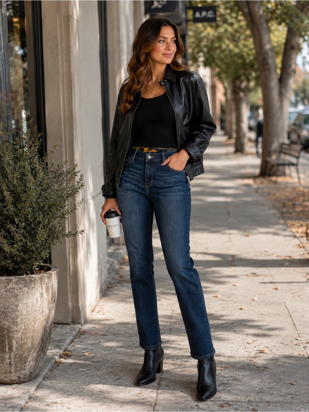Kut from the Kloth Dark Blue Straight Leg Jeans